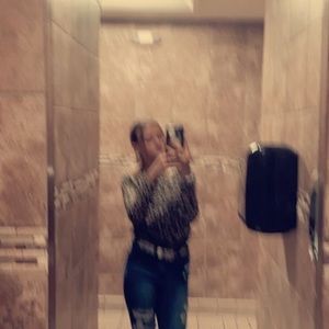 Meet your Posher, Alaina